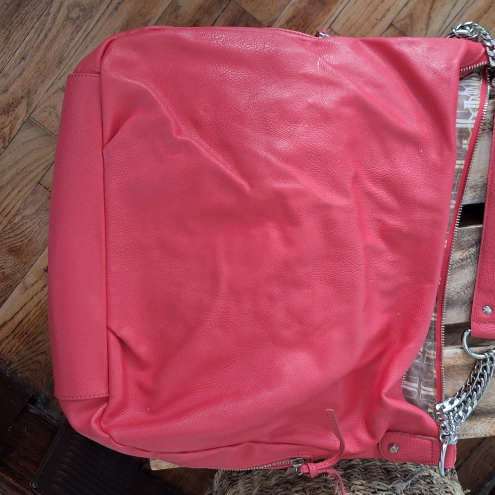 JENNIFER LOPEZ PINK VINYL PURSE